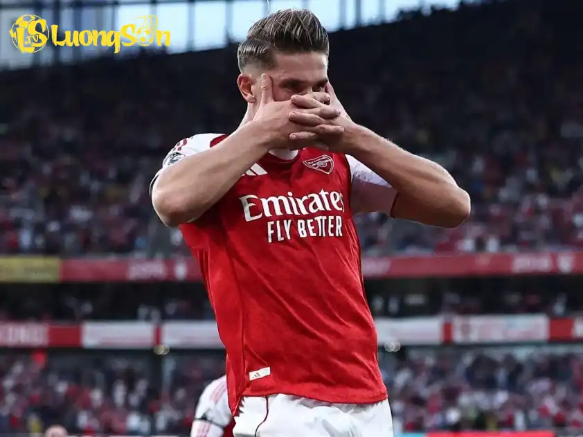 Gyokeres đang dần thích nghi với lối chơi của Arsenal (Ảnh: Goal) Gyokeres đang dần thích nghi với lối chơi của Arsenal (Ảnh: Goal)