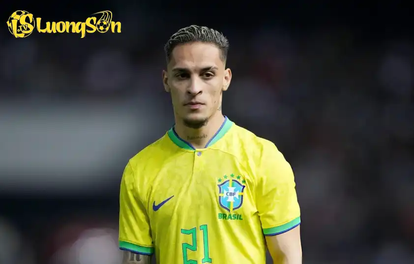 Anotny cũng vắng mặt trong đợt tập trung sắp tới của Selecao Anotny cũng vắng mặt trong đợt tập trung sắp tới của Selecao