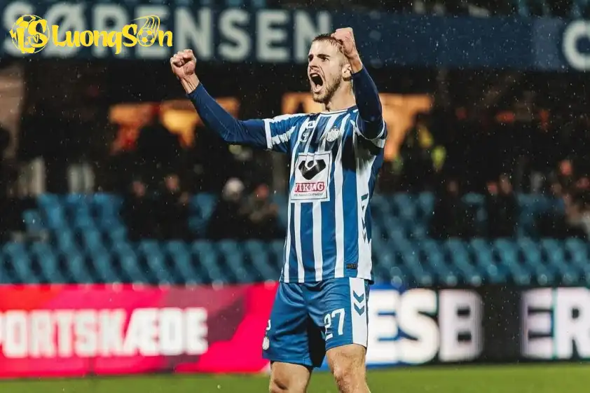 Esbjerg được đánh giá cao hơn trong trận đấu này
